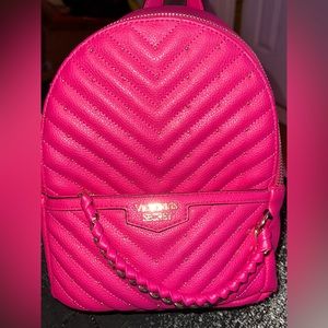 VS hot pink mini book bag NEW tags taken off